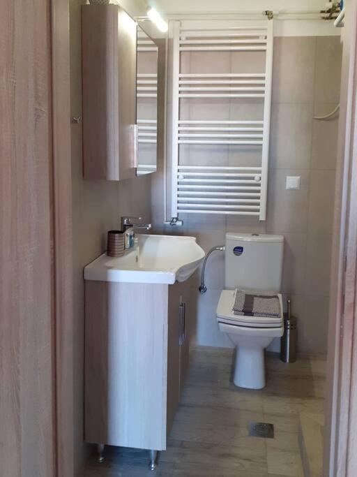 Christos Home Pramanta Luaran gambar