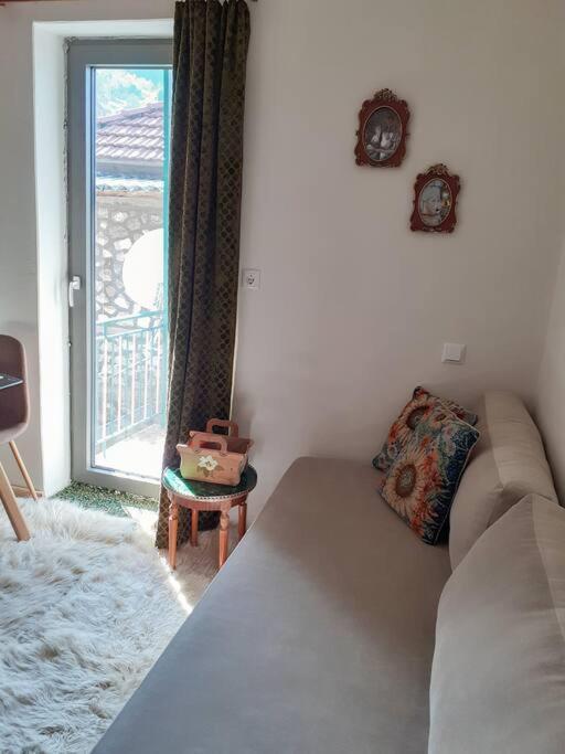 Christos Home Pramanta Luaran gambar